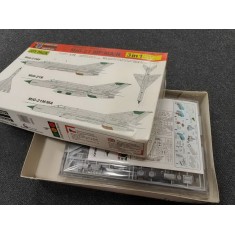 1/72 Mikoyan-Gurevich MiG-21MF/MA/R JOYPACK (box damaged)