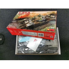 1/35 Soviet T-55A Mod 1981 Medium Tank [Interior Kit] (box damaged)