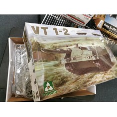 1/35 VT 1-2 Tank Destroyer (box damaged)
