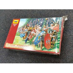 1/72 Gaul Infantry 3rd century BC (box damaged)