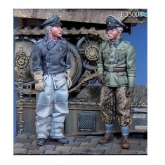 1/35 WWII "Last Transport to the Front" Europa 1945 (2 figures)