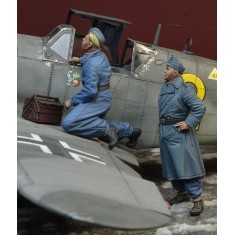 1/35 Luftwaffe Mechanics (2 figures)