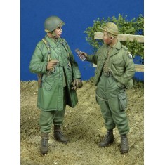 1/35 US Paratroopers, 1944-45 (2 figures)