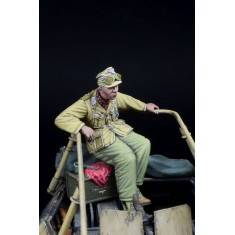 1/35 Afrikakorps Soldier for Sdkfz 250/3