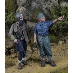 1/35 German Prinz Eugen Mountain Division NCO and Chetnik 1943-45 (2 figures)