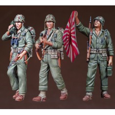 1/35 WWII USMC Infantry Set (3 Figures)