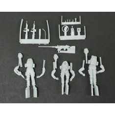 1/35 Modern British Army Crew set for HobbyBoss Wolf W.M.I.K kit (3 Figures)