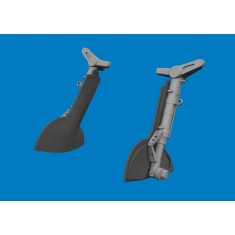 1/48 Spitfire Mk.IXe Undercarriage Legs for Airfix Kits
