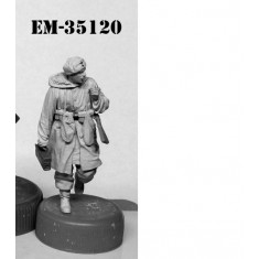 1/35 Stalker in Blue Hoodie (Post Apocalyptic) (1 figure)
