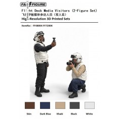 1/72 Flight Deck Media Visitors (2 Figures)