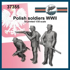 1/35 WWII Polish Soldiers (3 figures)
