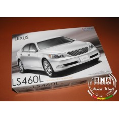 1/24 Lexus LS460L