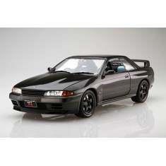 1/12 Nissan Skyline GT-R BNR32 Special Edition with Driver Parts