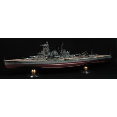 1/350 IJN Battleship Haruna with IJN Crew Figures