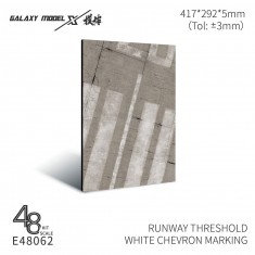 1/48 Runway Threshold White Chevron Marking