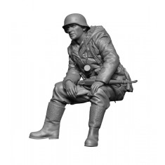 1/48 WWII German Soldier Winter Uniform #1