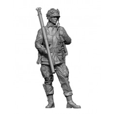 1/48 WWII US Para Bazzoka Gunner2