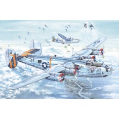 1/32 US Consolidated B-24J Liberator Heavy Bomber