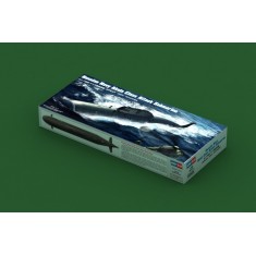 1/350 Russian Navy SSN Akula Class Attack Submarine