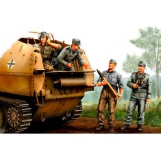 1/35 German SPG Crews (4 figures)