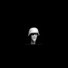 1/35 Head Wearing WWII German Helmet with SS Camouflage Cover Vol. 5