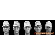 1/35 5x Heads with Afrika Korps Peaked Caps or SS 2nd Camouflaged Caps