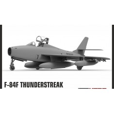 1/32 US/NATO Republic F-84F Thunderstreak Fighter-bomber