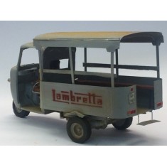 1/35 Vietnam War Lambretta 450 3-Wheel Transporter