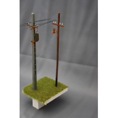 1/72 Telephone Pole (concrete 2 pieces)