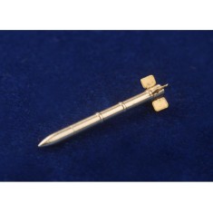 1/72 5-Inch HVAR (High-Velocity Aircraft Rocket) 4pcs