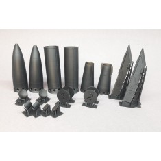 1/32 F-16 Fighting Falcon 370 Gallons Fuel Tanks With Pylons