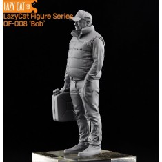 1/35 Modern/Fantasy ''Bob'' Male Winter Traveler With Luggage
