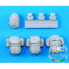 1/35 Modern US Army Back Pack Set II (4 of each)