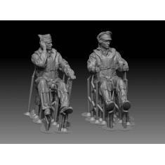 1/48 WWII US Bomber Pilot & Co-pilot set (2 figures)