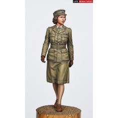 1/12 Princess Elizabeth, 2nd Subaltern in ATS 1945