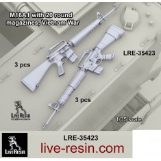 1/35 Vietnam War M16A1 with 20 Round Magazines