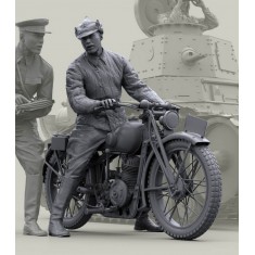 1/35 Red Army Motorcyclist Reporting Reconnaissance Results