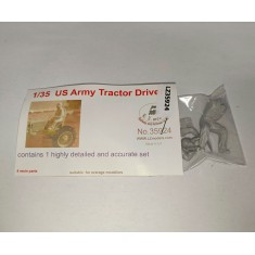1/35 US Army Tractor Driver