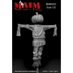 1/35 Scarecrow No.1 with Pumpkin Head (1 Figure)