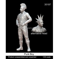 1/35 Punk Man with Alternative Head (1 Figure)