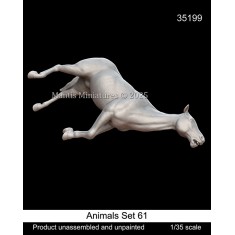1/35 Fallen Horses Set #61 (2 Figures)