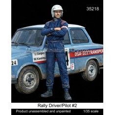 1/35 1980s-1990s Rally Driver/Pilot #2 (1 Figure)