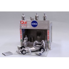 1/43 Pit Scene Set