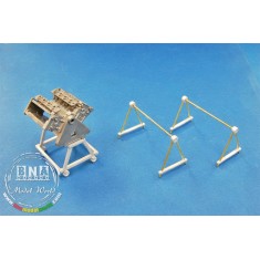 1/20 DFV Engine Stand & Pit Stand set