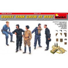 1/35 Soviet Tank Crew at Rest [Special Edition]