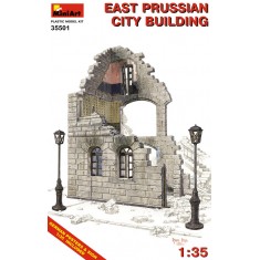 1/35 East Prussian City Building w/German Posters & Sign
