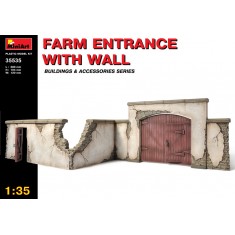 1/35 Farm Entrance with Wall (Size L x H x W: 380mm x 104mm x 120mm)