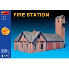 1/72 Fire Station (Building Size L x H x W: 341mm x 234mm x 170mm)