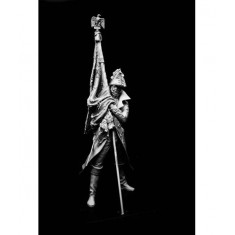 120mm General Cambronne with Imperial Eagle, Waterloo (1 figure)
