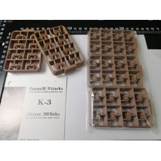 Tracks for 1/35 German Panzer III/IV Middle Production Type (208 links)
